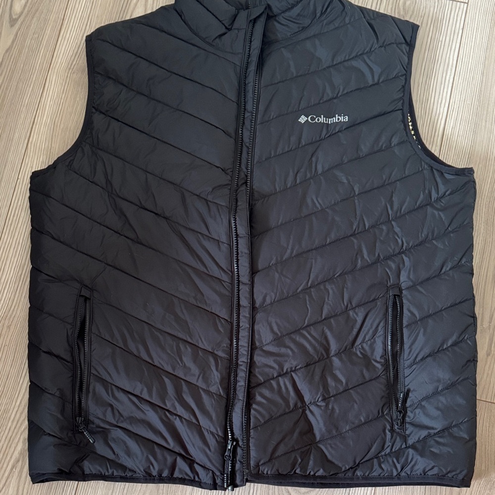 Columbia Quilted Black Vest